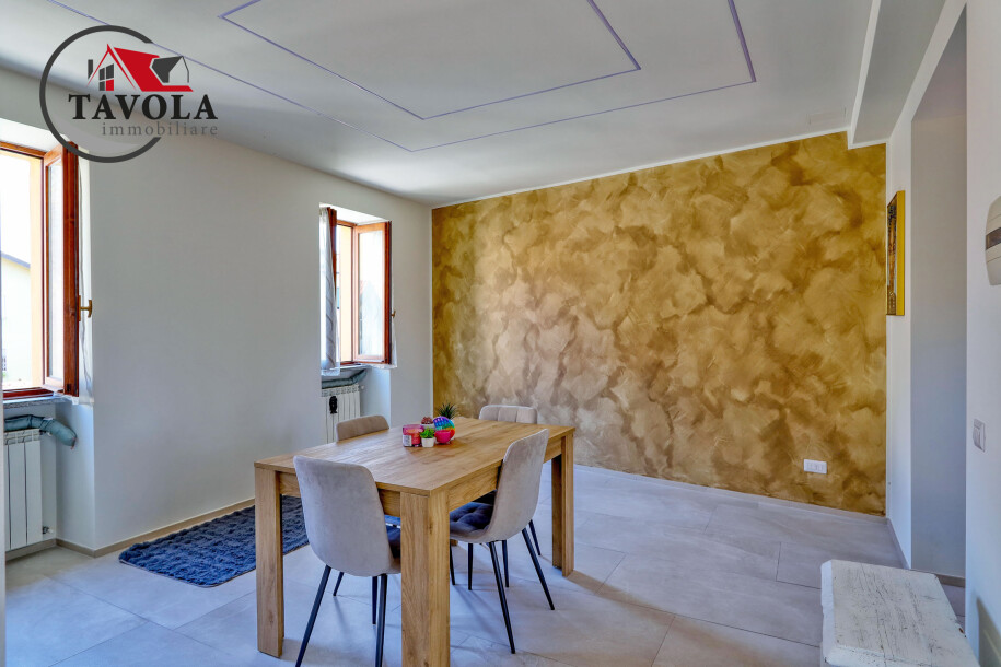 BISUSCHIO, BILOCALE RISTRUTTURATO CON TERRAZZO-5