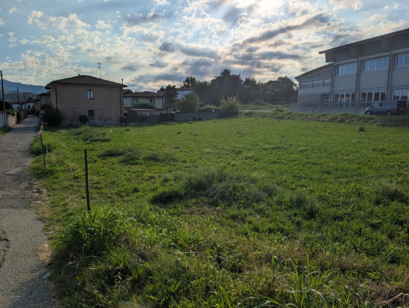 ARCISATE, TERRENO EDIFICABILE-5