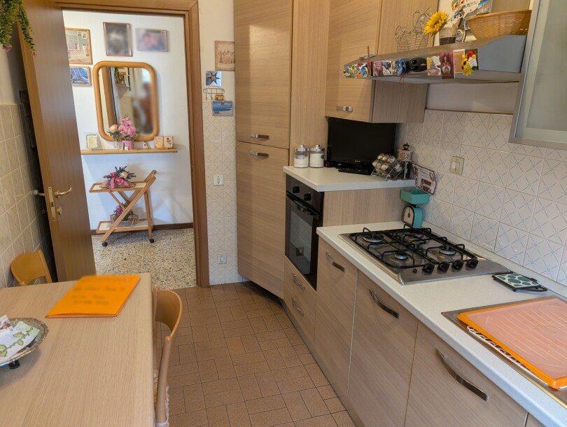 BISUSCHIO, TRILOCALE CON BOX-7