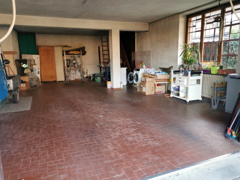 ARCISATE, SIGNORILE VILLA BIFAMILIARE-56