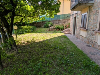CUASSO AL MONTE, CASA INDIPENDENTE CON AMPIA AUTORIMESSA-6