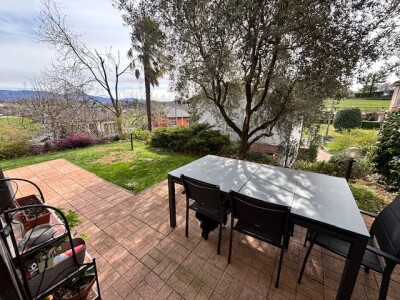 ARCISATE, VILLA A SCHIERA DI TESTA CON GIARDINO-7