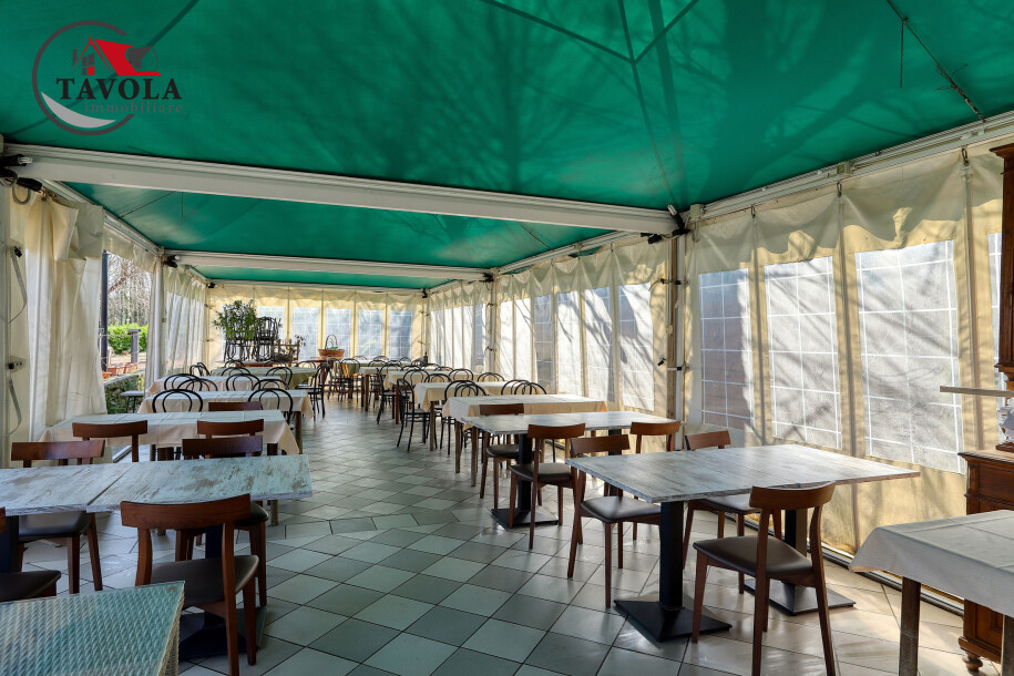 INDUNO OLONA, IMMOBILE COMMERCIALE AD USO RISTORANTE-11