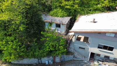 DEPANDANCE DI 80 MQ DA RISTRUTTURARE