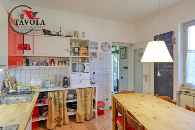 ARCISATE, VILLA BIFAMILIARE-7