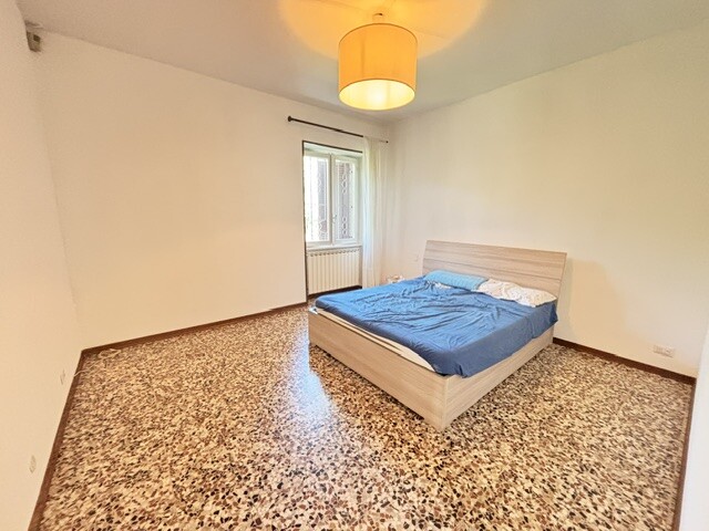 ARCISATE, VILLA BIFAMILIARE-9