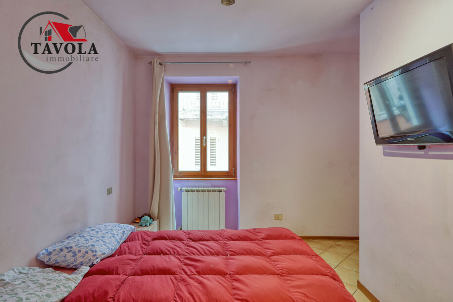 PORTO CERESIO - PORZIONE DI CASA TERRA-CIELO-8
