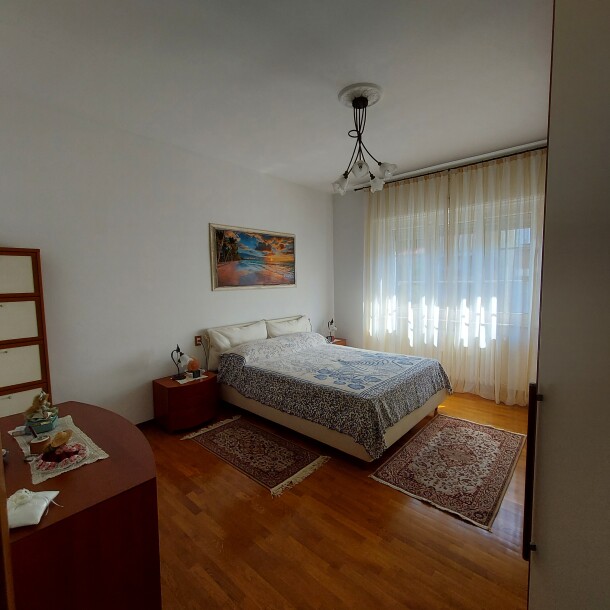 INDUNO OLONA, TRILOCALE CON BOX ED ACCESSORIO-10