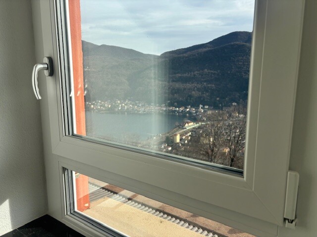 CUASSO AL MONTE, TRILOCALE CON VISTA LAGO-13